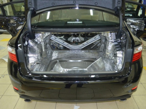 Шумоизоляция отдельных деталей автомобиля